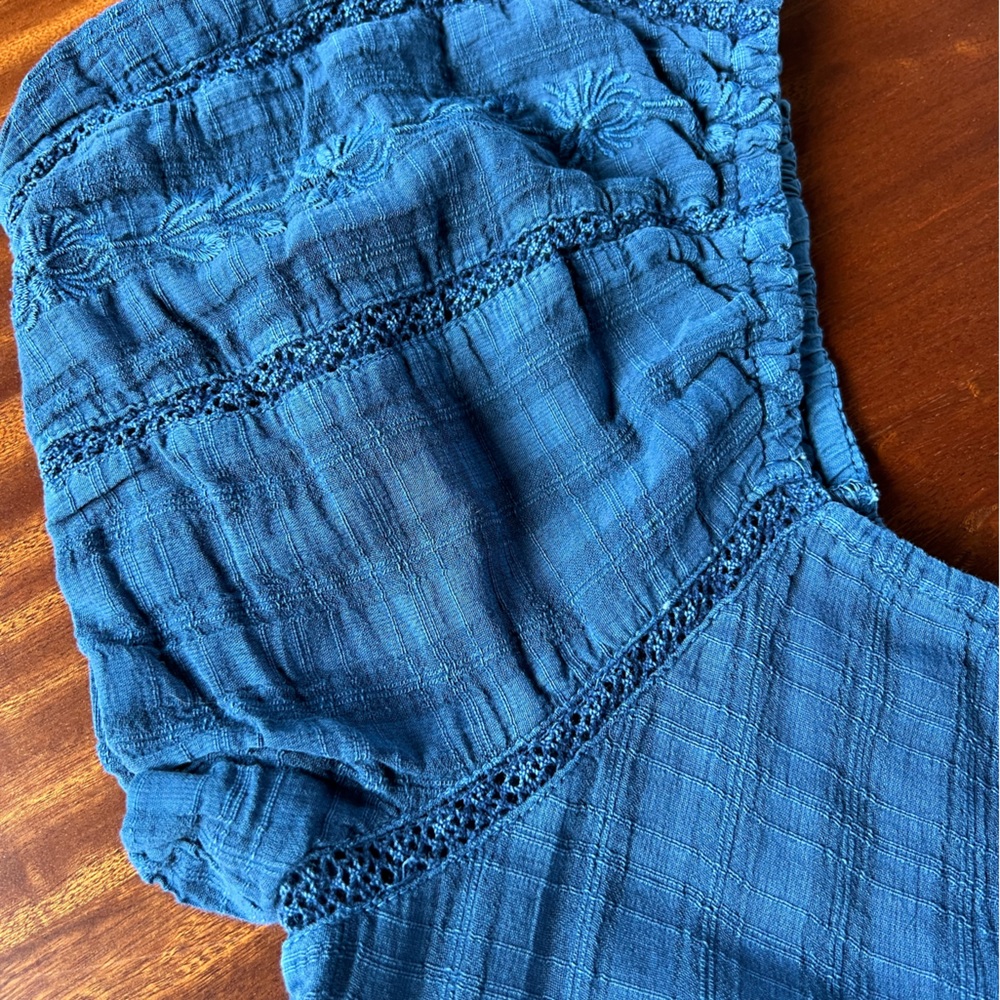 AEO navy dress - Picture 13 of 13